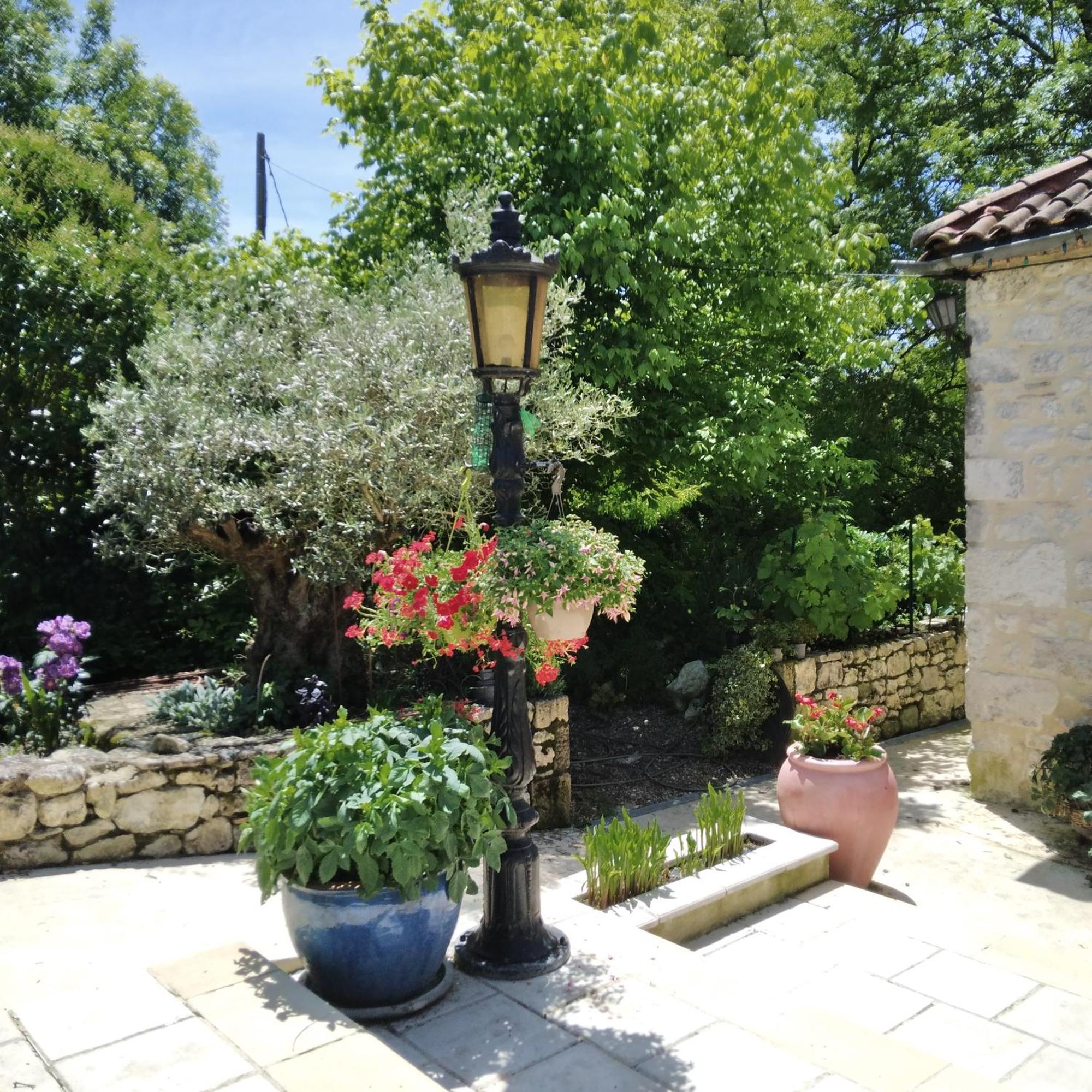 Le Bosc Bed & Breakfast Anthe Bagian luar foto